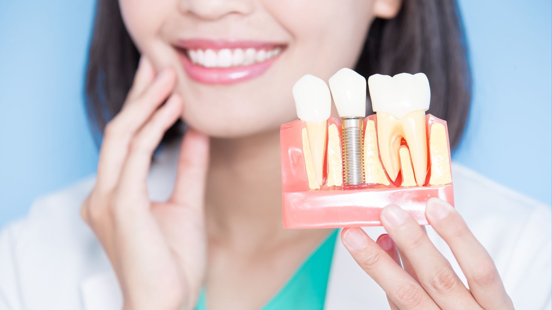 Trồng răng Implant có đau không?
